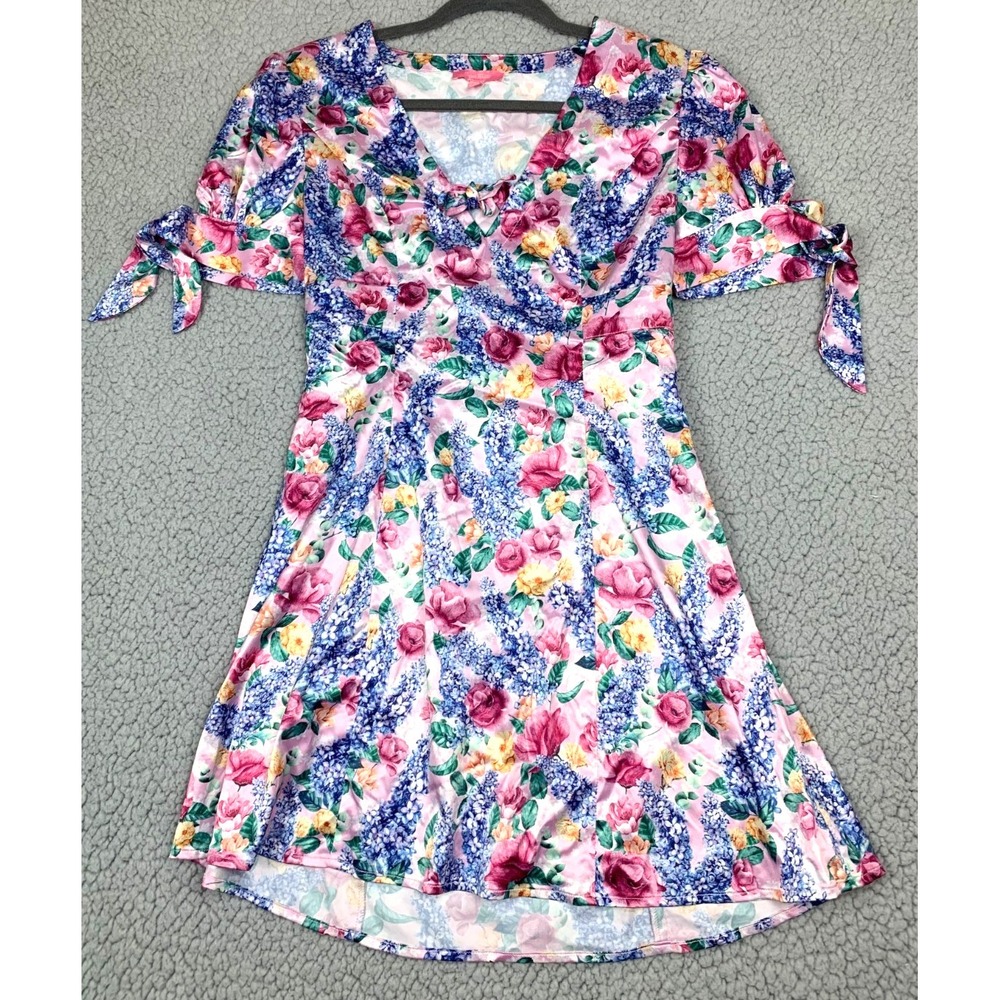 Sugar Thrillz by Dolls Kill Pink Floral Tie Sleeve V-Neck Fit & Flare Dress Size